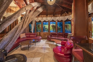 바(숙박 시설 내)