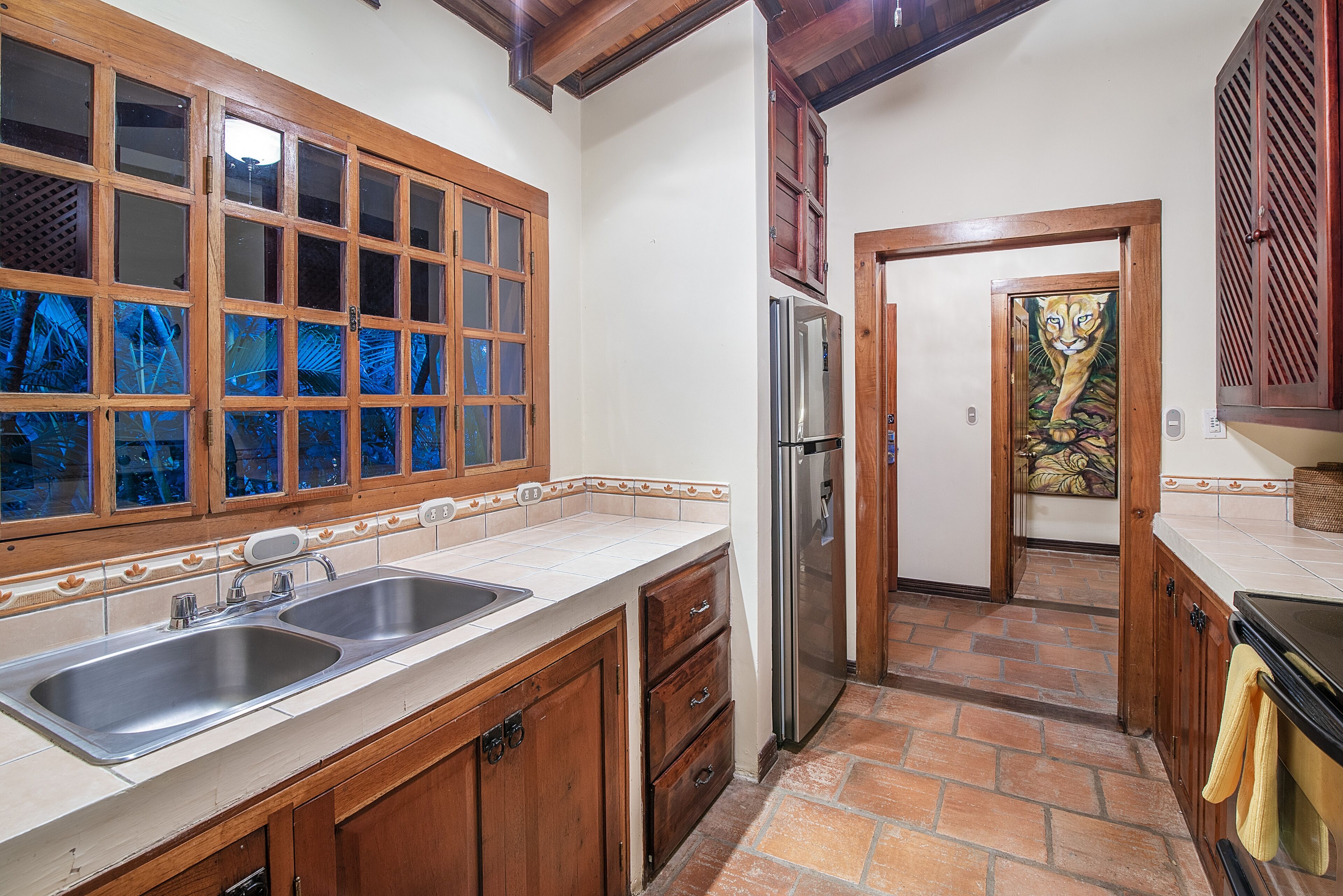 suite | premium bedding, minibar, in-room safe, desk