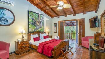 Suite | Literie de qualité supérieure, minibar, coffres-forts dans les chambres