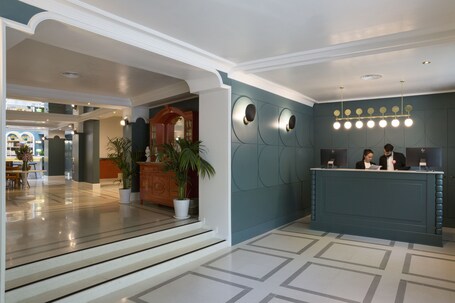 Petit Palace Puerta de Triana - view 3