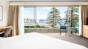 Apartment, 2 Bedrooms | Pemandangan dari bilik
