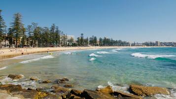 Beach nearby, white sand, scuba diving, sailing