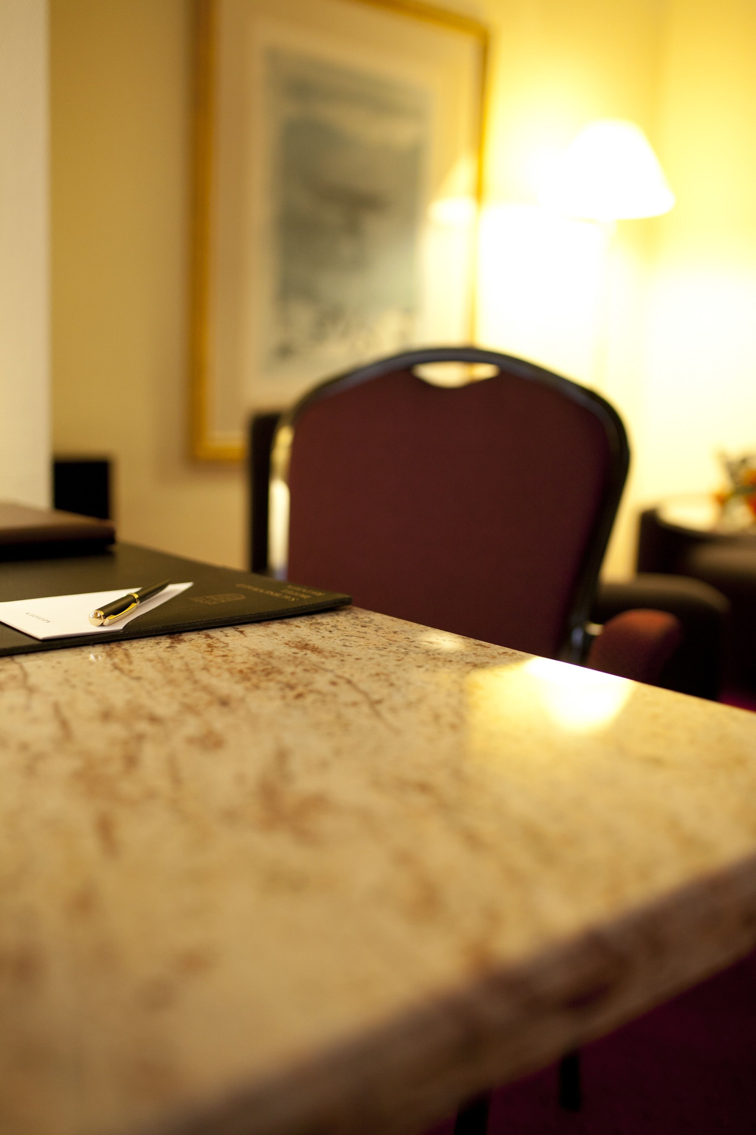 economy double room (small double bed) | premium bedding, in-room safe, desk, iron/ironing board