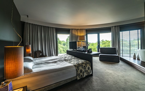 Superior Suite (Free Safe, Free Fitness & Sauna) | Down duvets, minibar, in-room safe, individually decorated