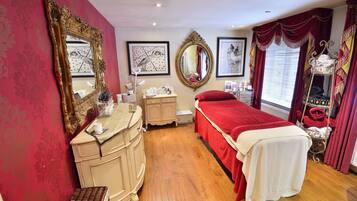 Body treatments, facials, massage/treatment rooms