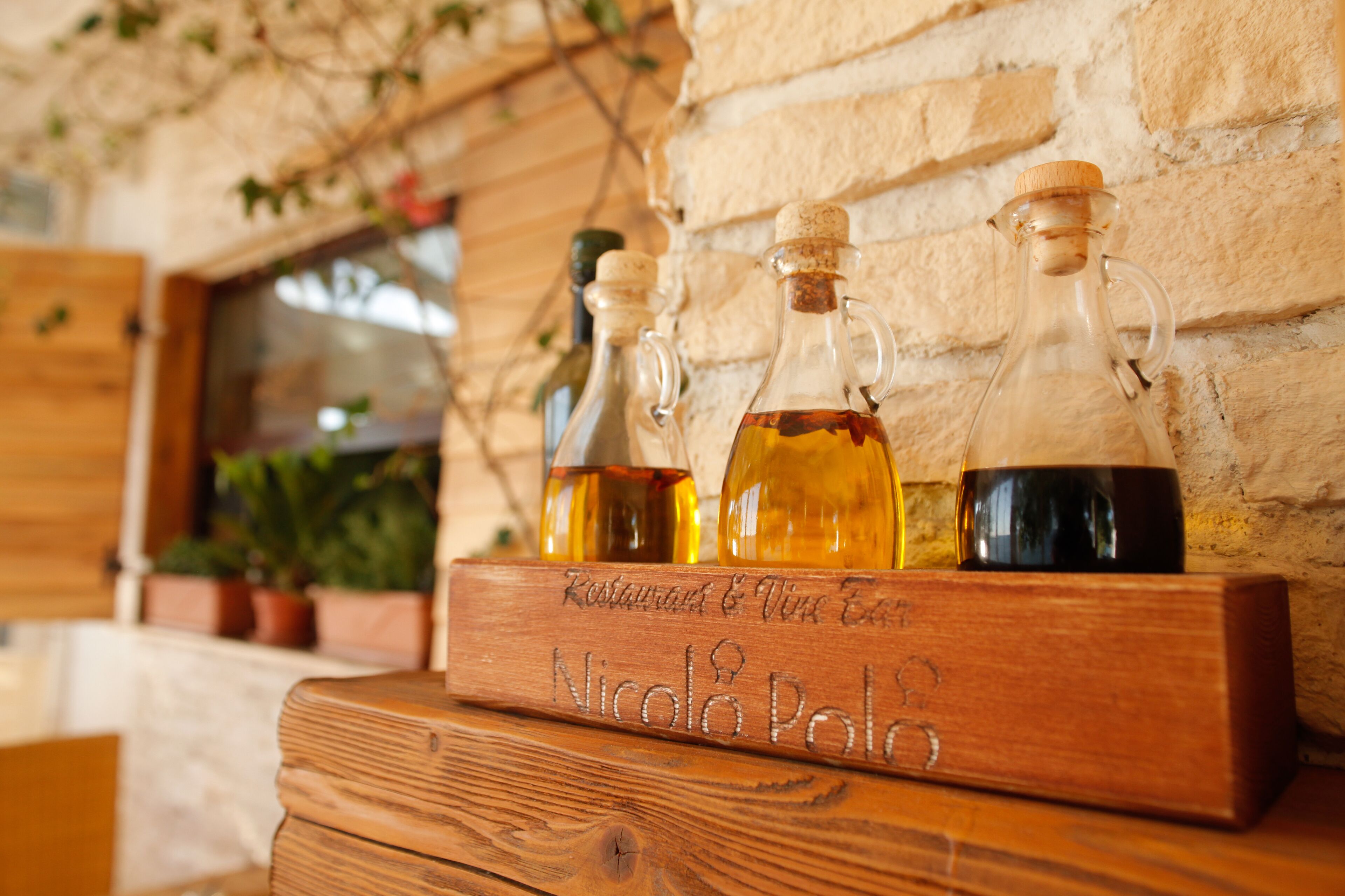 breakfast and dinner served, international cuisine