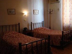 Room - Windsor (Cairo)