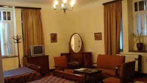 Deluxe Double Room - Windsor (Cairo)