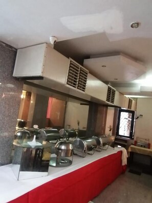 Dining - New Windsor Hotel (Luxor)