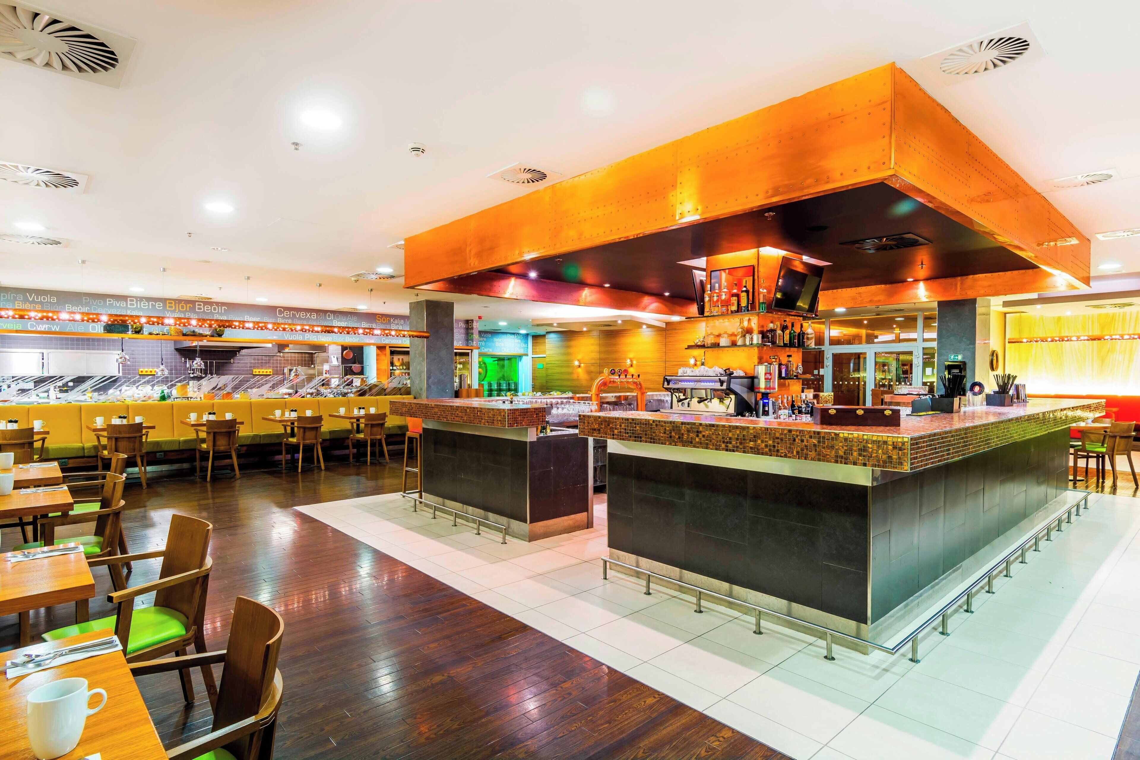 breakfast, lunch and dinner served