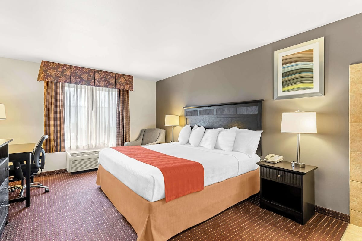Pillowtop beds, in-room safe, desk, iron/ironing board