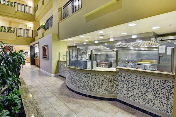 Gratis frukostbuffé varje dag