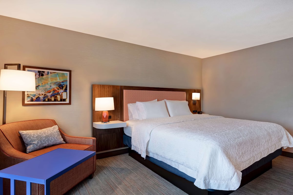 Premium bedding, desk, blackout drapes, iron/ironing board