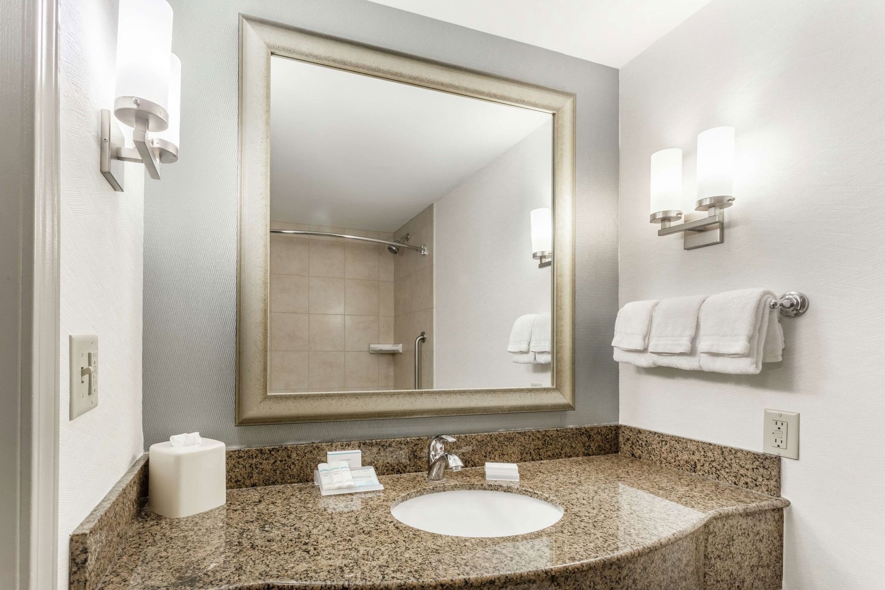 Bathroom | Hair dryer, towels, soap, shampoo