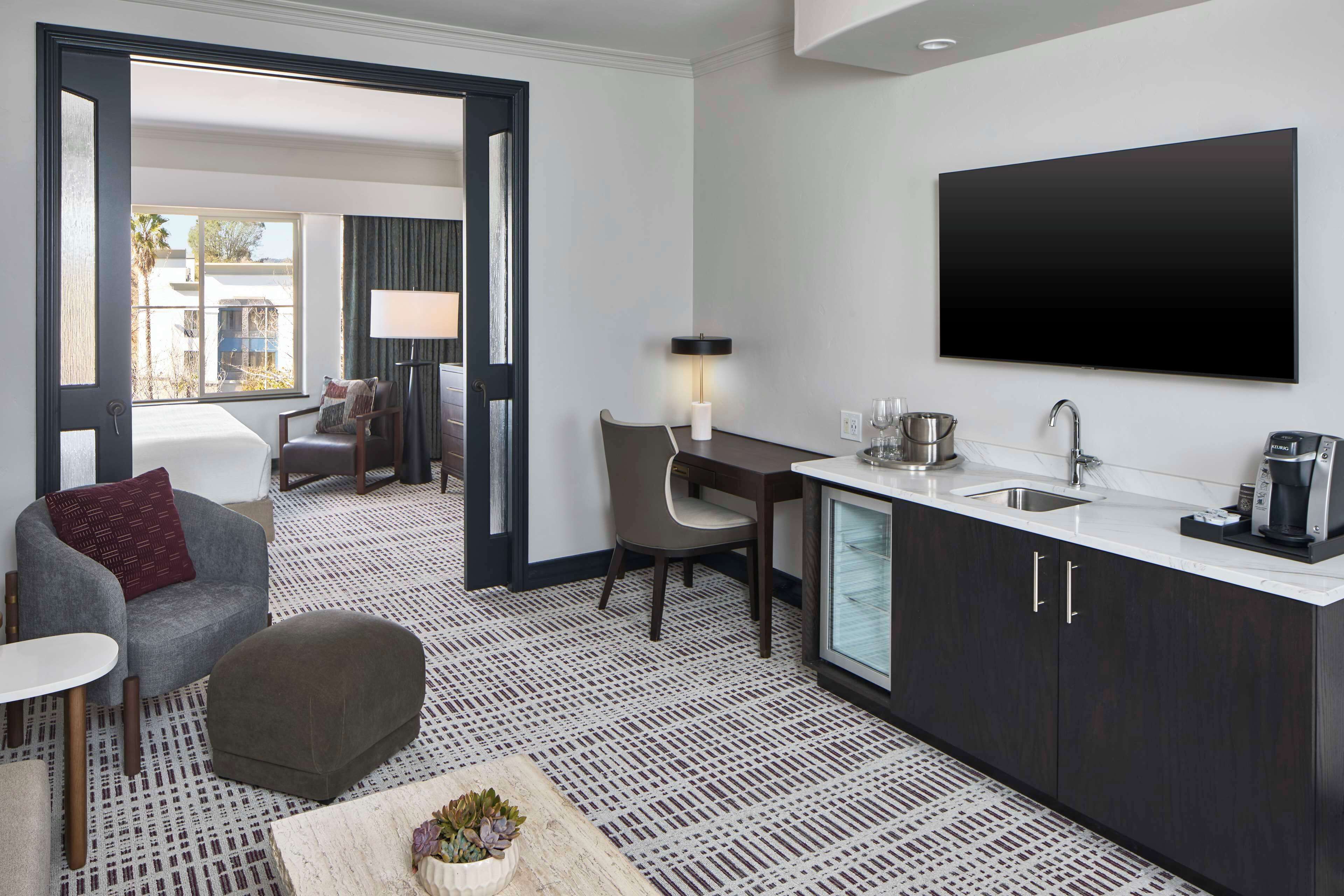 Egyptian cotton sheets, premium bedding, pillow-top beds, in-room safe