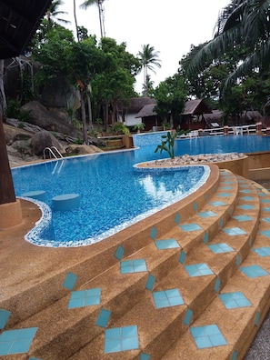 Poolside bar