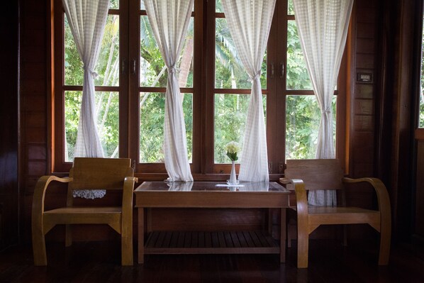 Wooden Villa | Living area