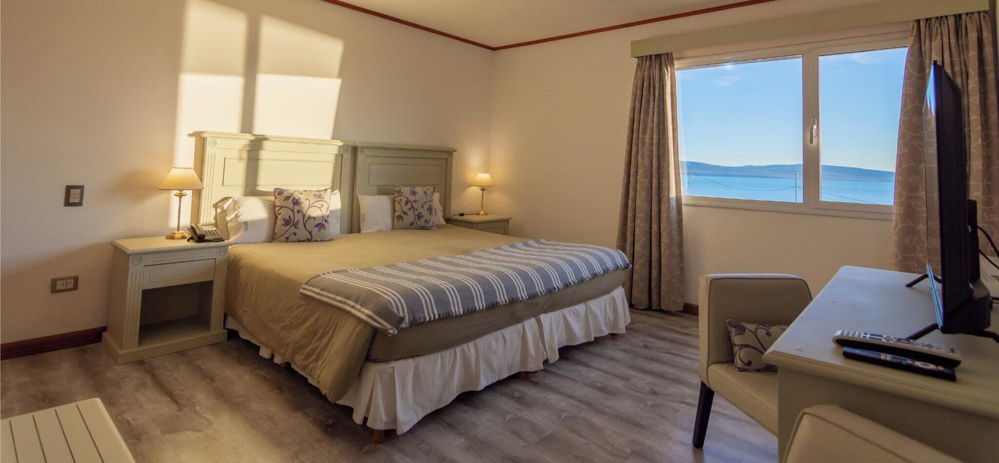 Ropa de cama de alta calidad, cubrecamas y colchones con pillow-top 