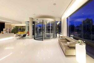 Zona de estar del vestíbulo