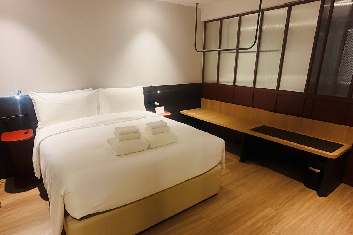 Terrace Room | 迷你吧、客房內保險箱、熨斗/熨衣板、免費無線上網