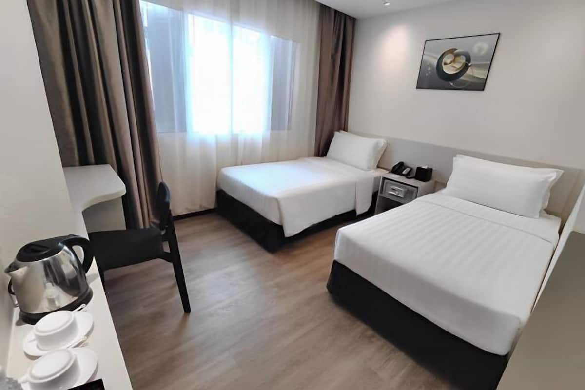 1 bedroom, minibar, in-room safe, desk