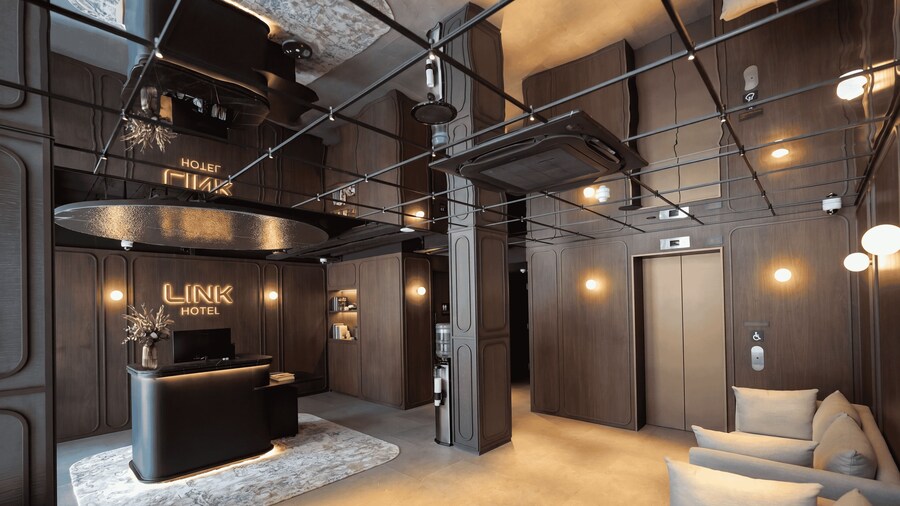 Link Hotel