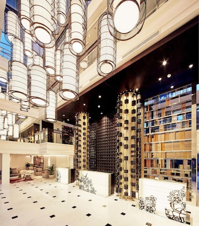 Lobby. Link Hotel