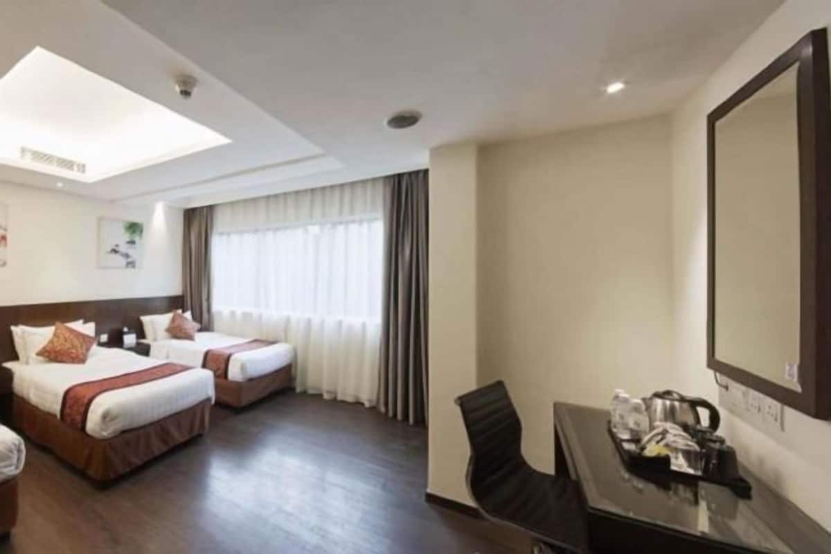 1 bedroom, minibar, in-room safe, desk