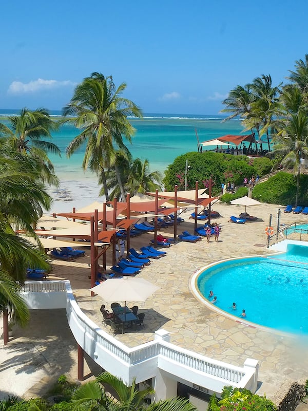 3 outdoor pools, pool umbrellas