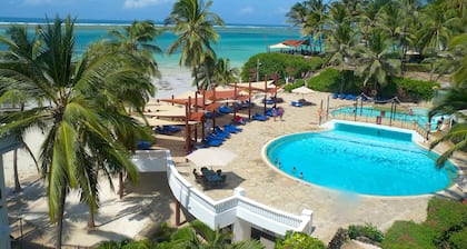 Voyager Beach Resort
