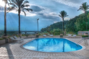 Seasonal outdoor pool
