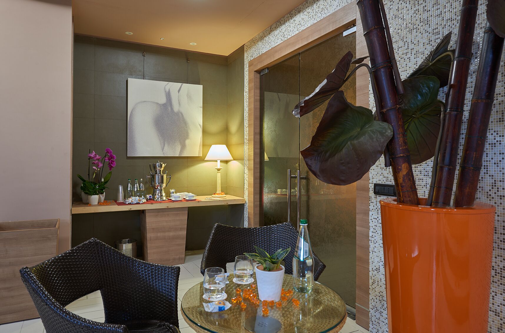 turkish bath/hammam, body treatments, body scrubs, facials, massages