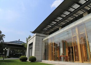 Exterior - Dongjiao State Guest Hotel (Shanghai)