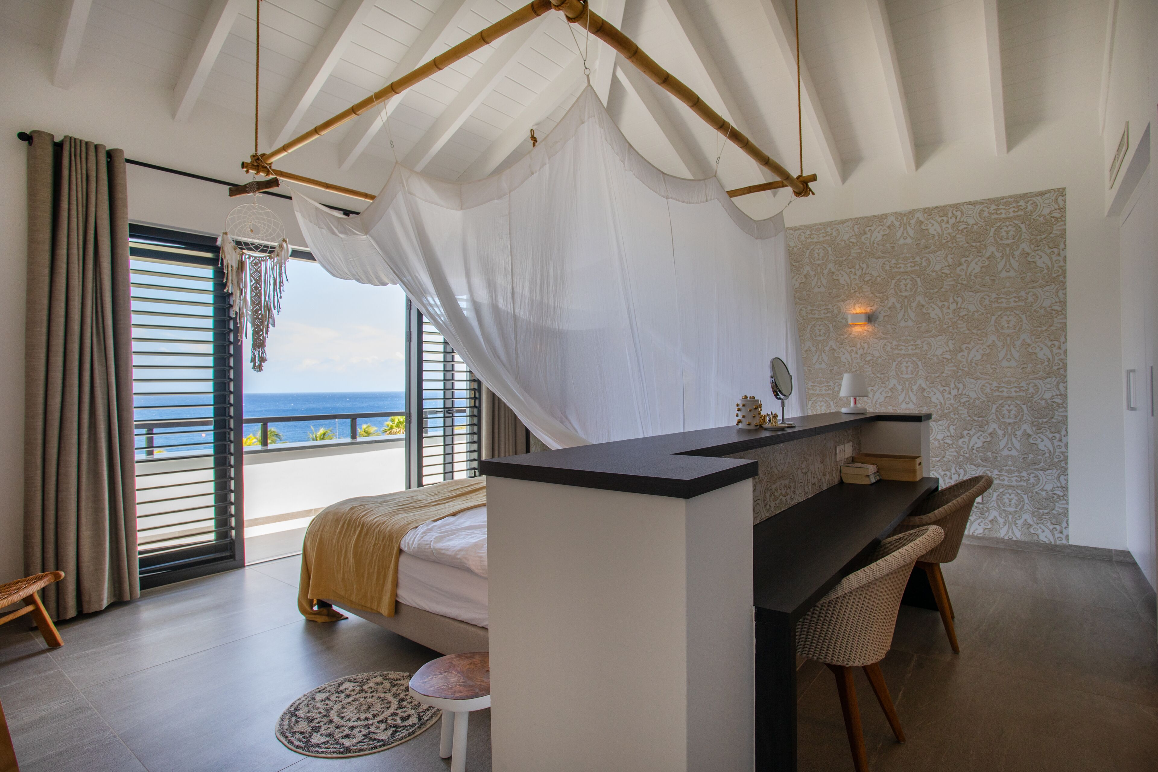 beach front luxury penthouse 2-4 bedroom | 2 bedrooms, premium bedding, in-room safe, individually decorated