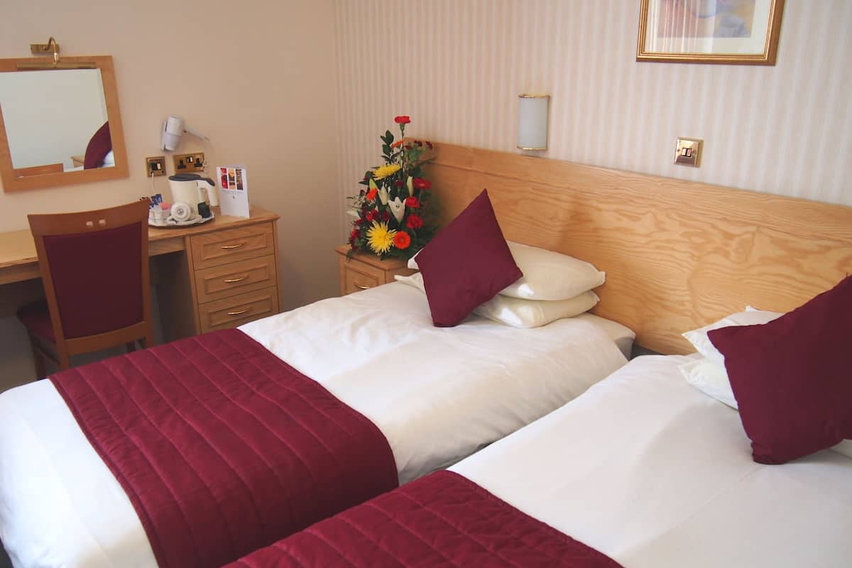 In-room safe, desk, iron/ironing board (on request), WiFi (free)