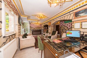 Interior - Stone Hotel Istanbul (Istanbul)