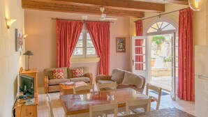 Living area | LCD TV - Villagg Tal Fanal (Ghasri)