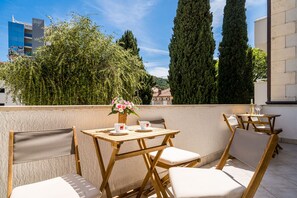 Classic-Apartment, 2 Schlafzimmer, Küche | Ausblick vom Zimmer