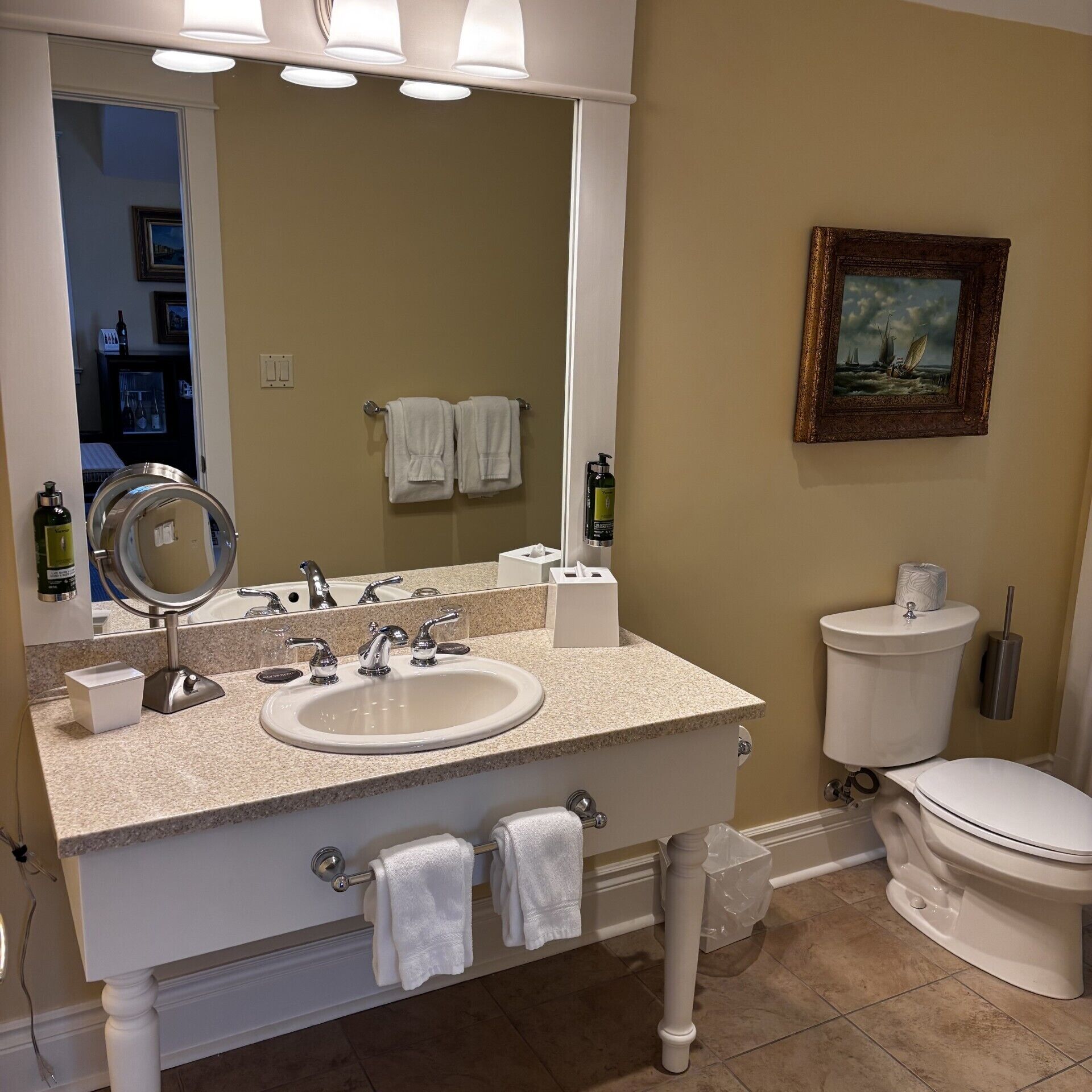 Photo - Riverbend Inn & Vineyard