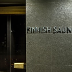 Sauna, hot tub, body treatments, aromatherapy, hot stone massages