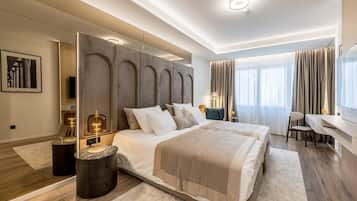 Superior Double or Twin Room | Hypo-allergenic bedding, minibar, in-room safe, desk