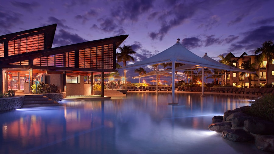 Radisson Blu Resort Fiji Denarau Island