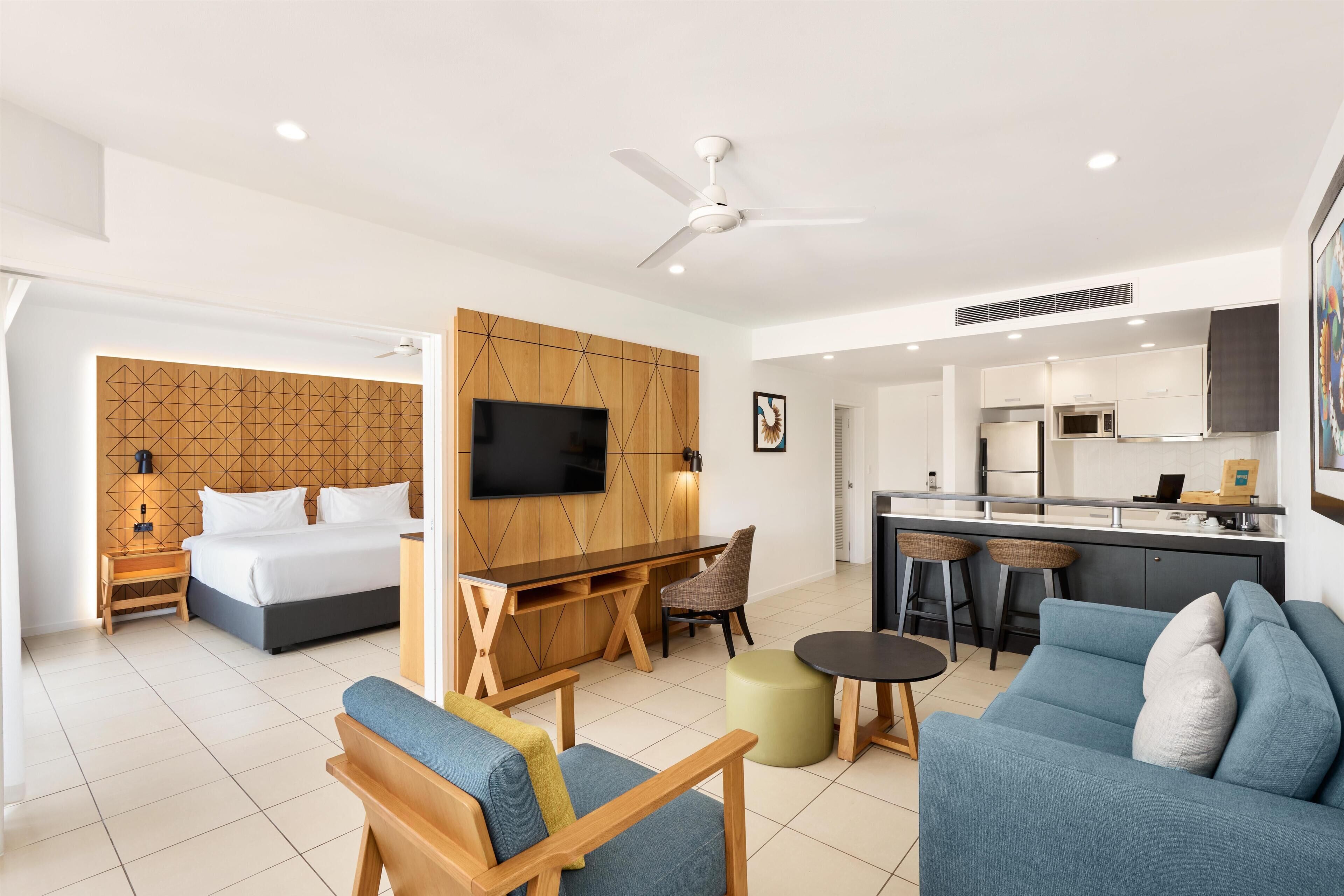 Suite, 1 Bedroom, Lagoon View | Premium bedding, minibar, in-room safe, desk