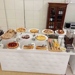 Petit déjeuner buffet compris tous les jours