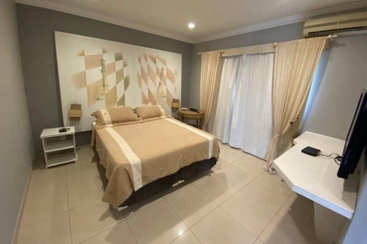 Premium Double Room | Minibar, in-room safe, desk, laptop workspace