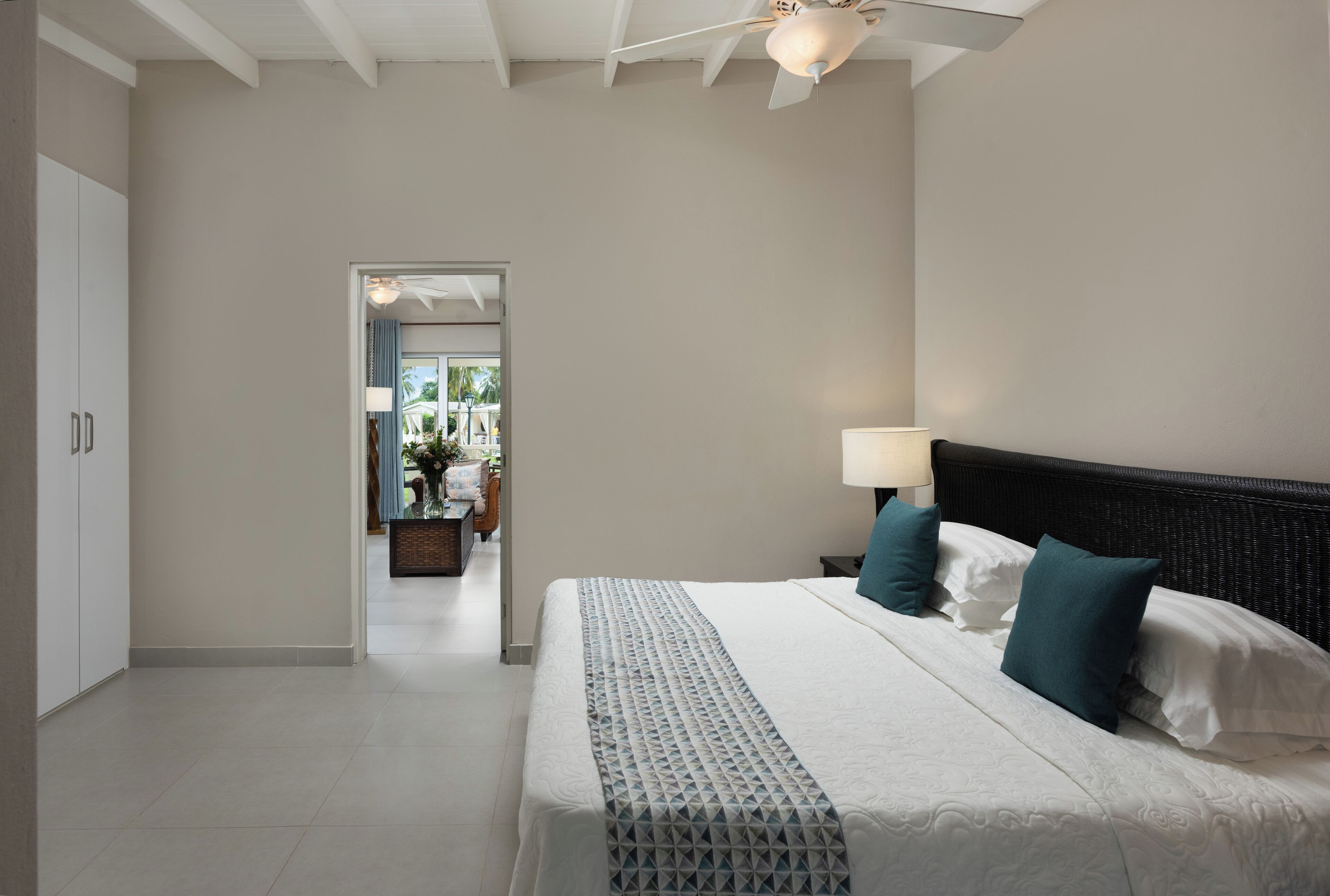 1 bedroom, in-room safe, desk, laptop workspace