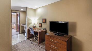 Desk, iron/ironing board, free WiFi, bed sheets