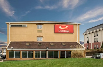 Econo Lodge Kent - Akron West