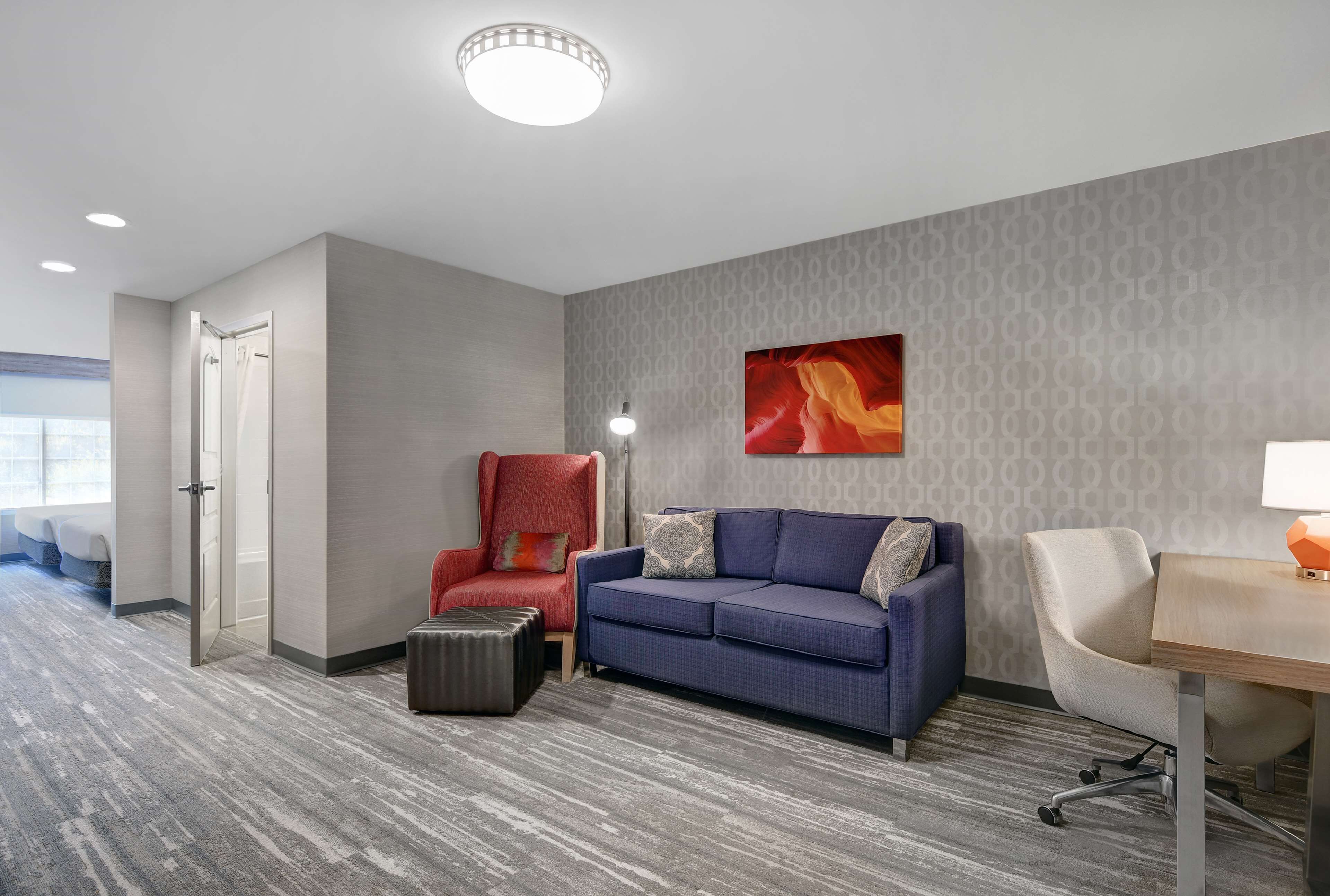 1 bedroom, hypo-allergenic bedding, in-room safe, desk