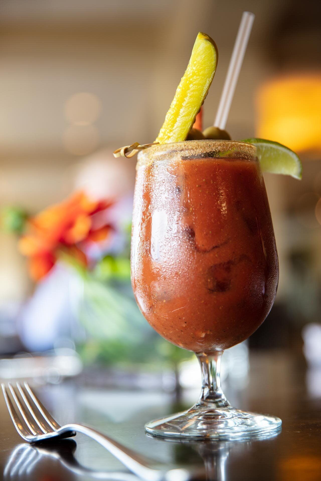 breakfast (usd 10 per person)